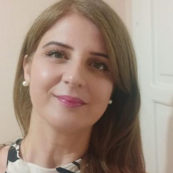 Danışman Zeynep Şahin